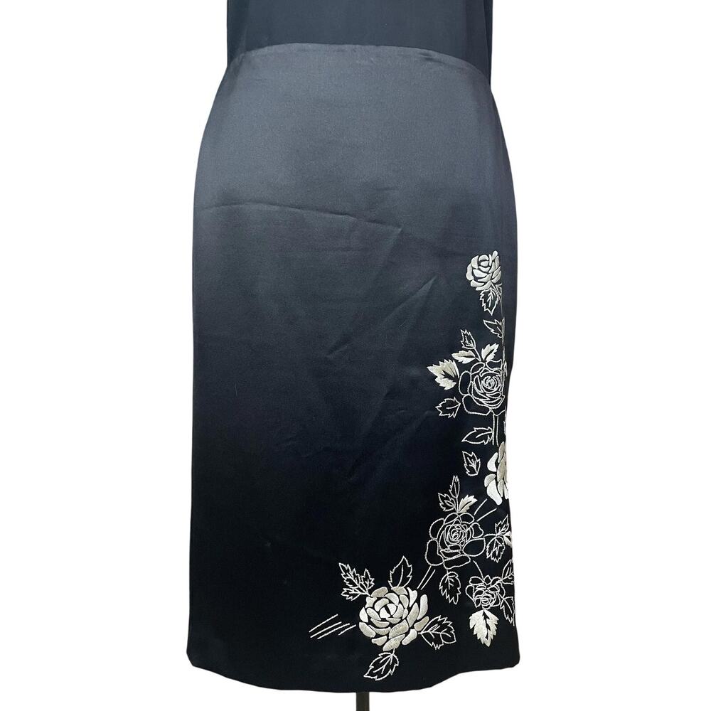 ANN TAYLOR LOFT Womens (P12) Pencil Skirt Black Satin Embroidered Floral Petite